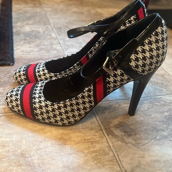 Nine West Shoe And purse Set - Picture 4 of 7